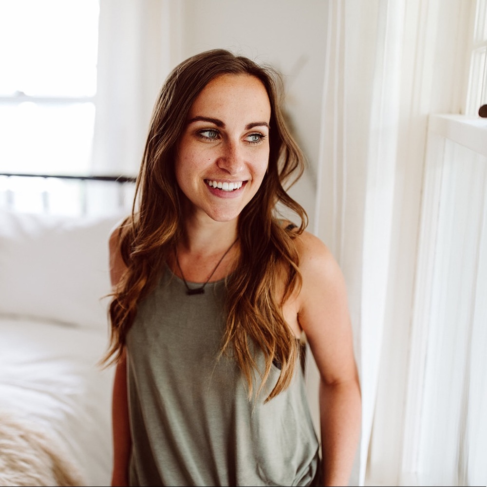 Meet your Posher, Brenna